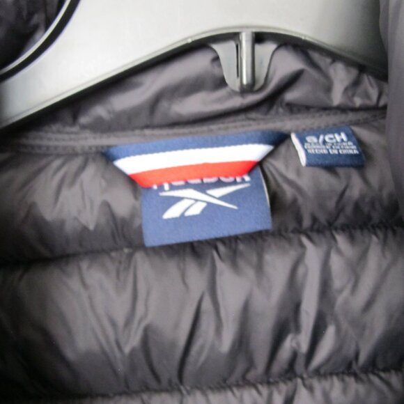 NWT - Reebok Puffer Jacket - Retail $165 - Picture 3 of 14